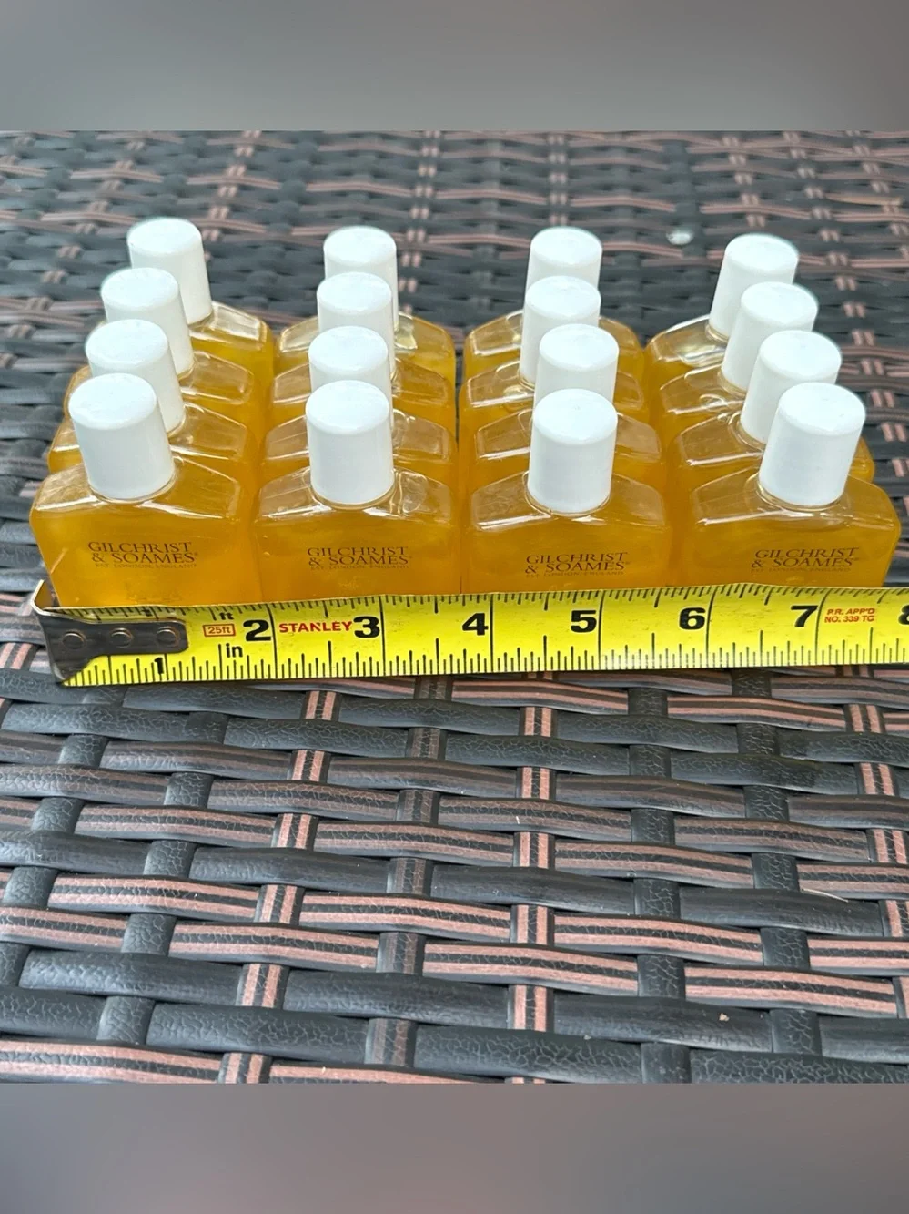 Gilchrist & Soames 16 Sample Sized Shampoos Travel Vacation Airbnb Hotel Resort